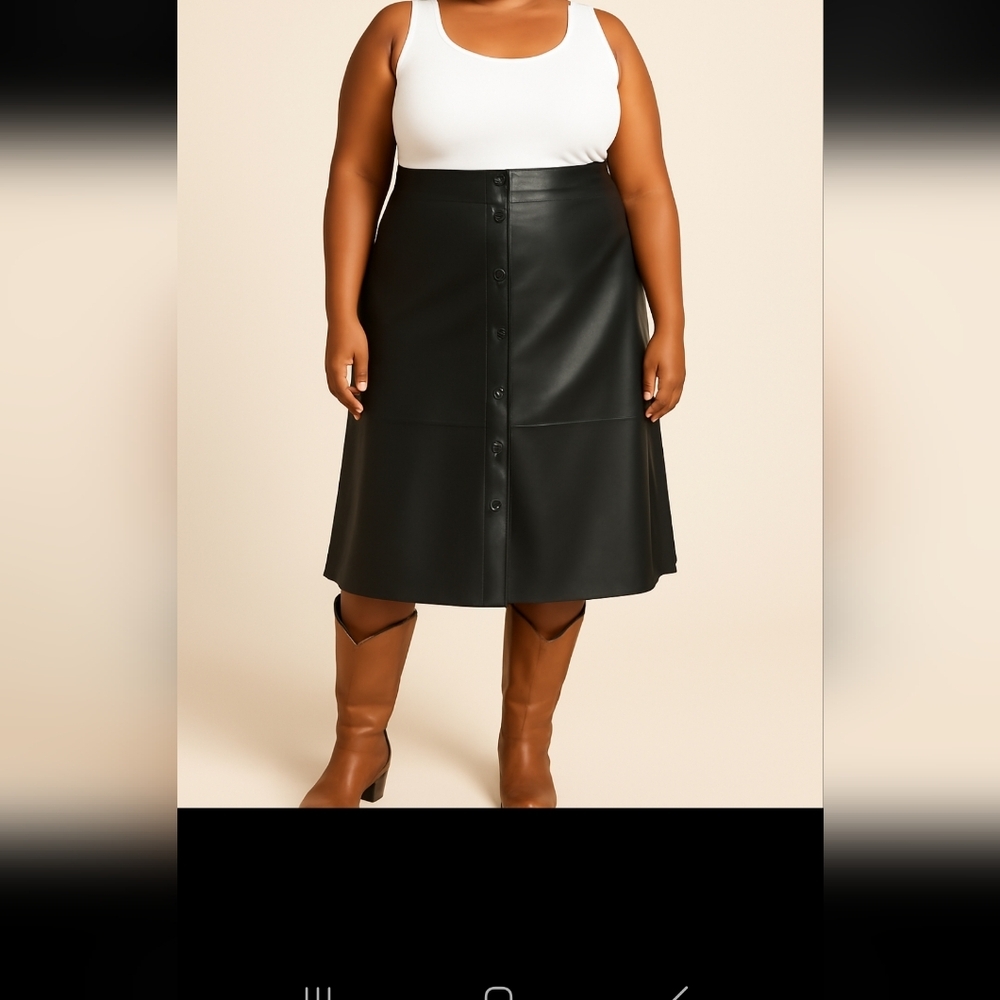 - NWT City Chic Black PU on Point Midi Skirt Sz M (18)